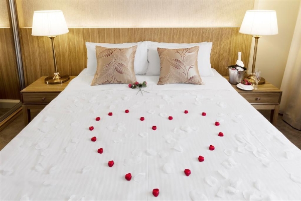 PLUS HOTEL DIANA (Brisbane)